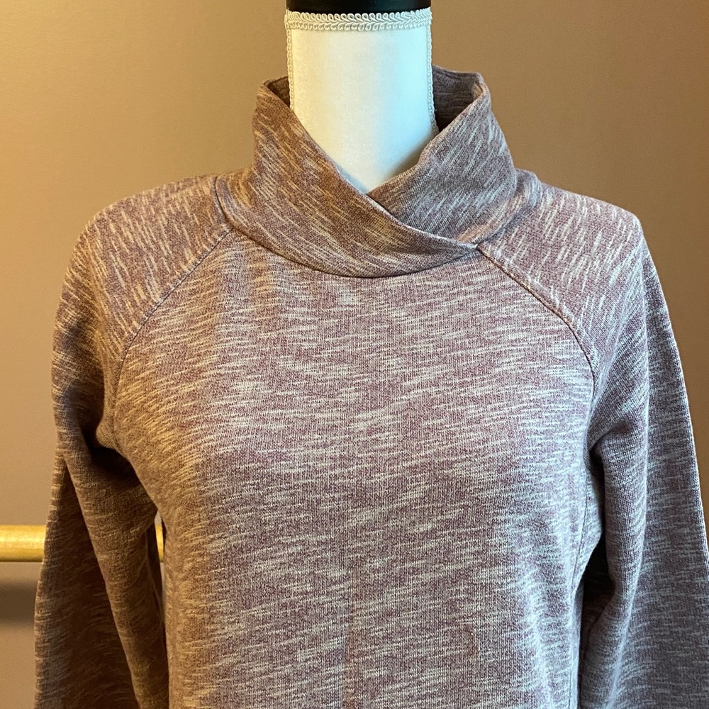 Prana maroon cream top S